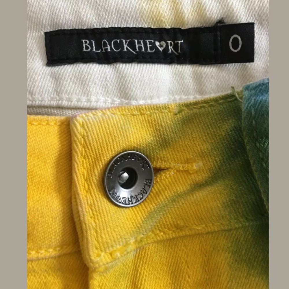 Black Heart Rainbow Cutoffs Sz 0 - Picture 3 of 4